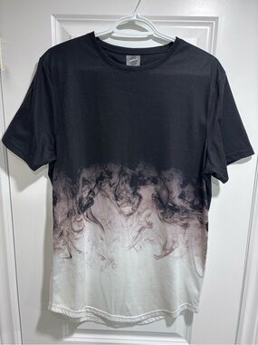 Smoke Two-Tone Graphic T-Shirt